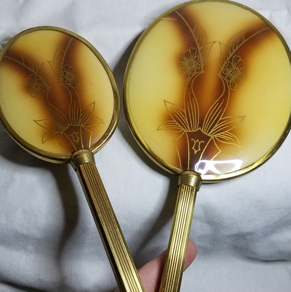 Vintage Vanity Set: Mirror, Brush & Hair Receiver - Picture 2 of 15